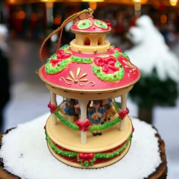 Vintage Plastic Gazebo Christmas Band Ornament 1992 - Picture 1 of 9
